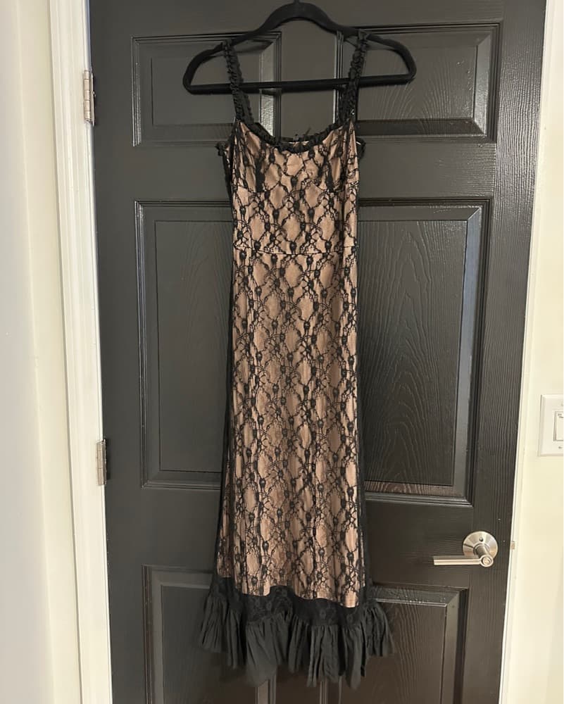 Black Lace Nude Midi Dress - Image 2
