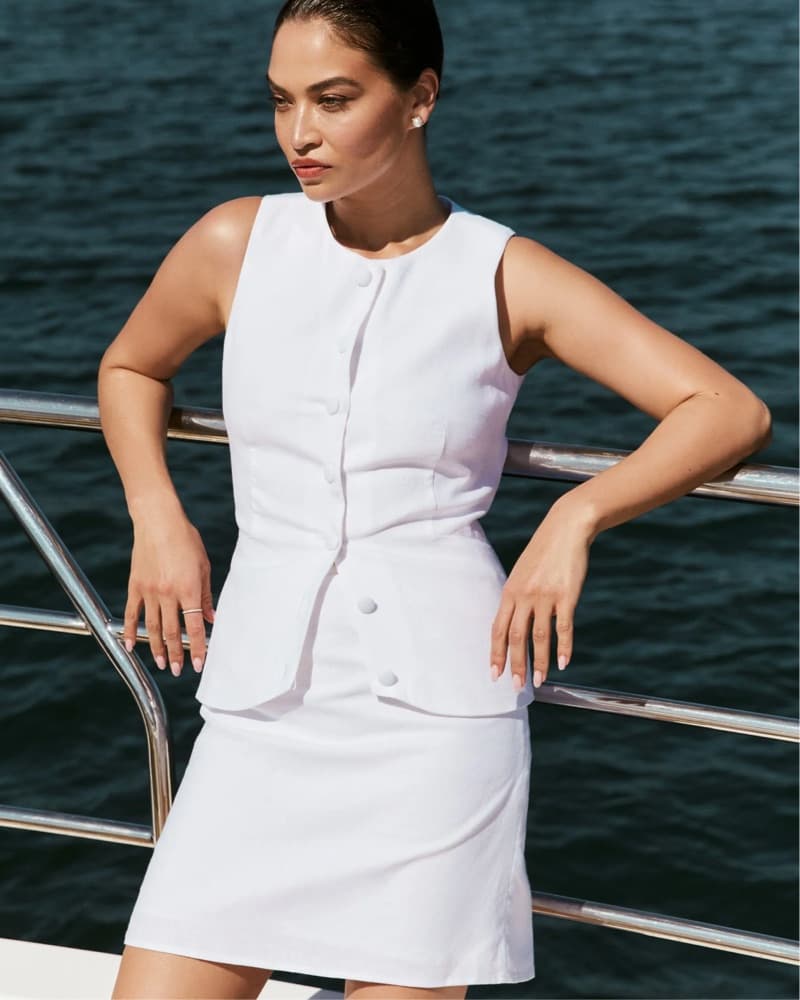 Chic White Mini Set - Image 1