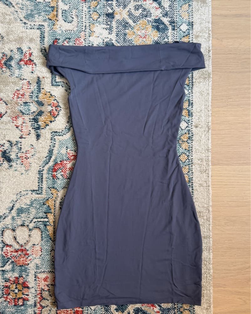 Aritzia Countour Ravish Dress - Image 2