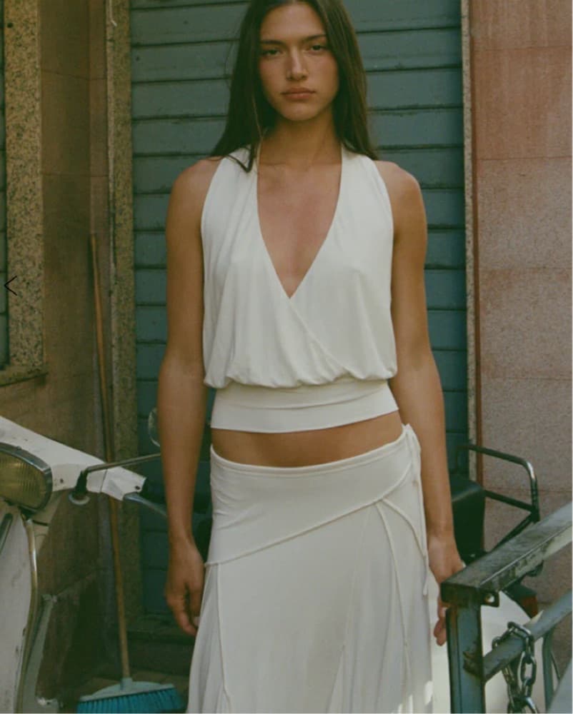 With Jean Sharni Set - Image 3