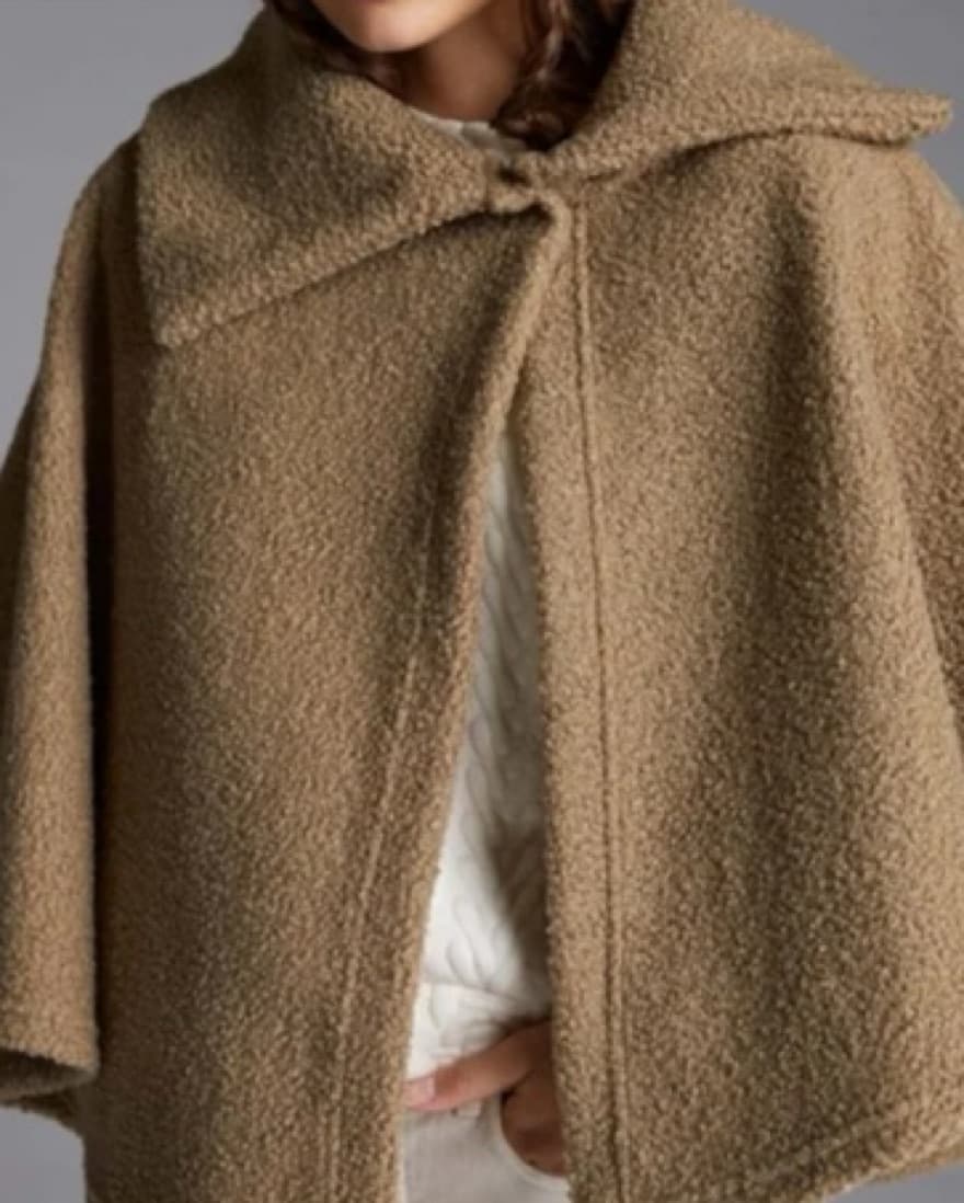 Anthropologie Sherpa Collard Cape - Image 2