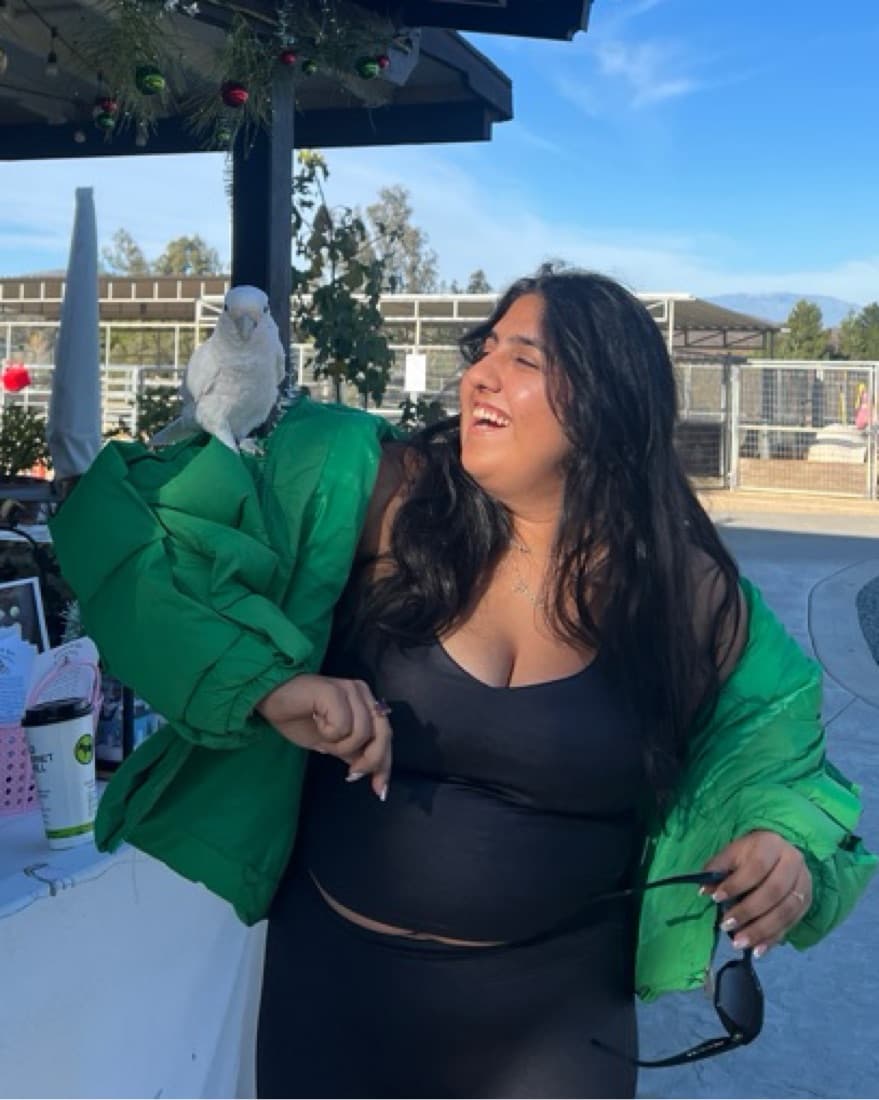 Vibrant Green Puffer Jacket - Image 3