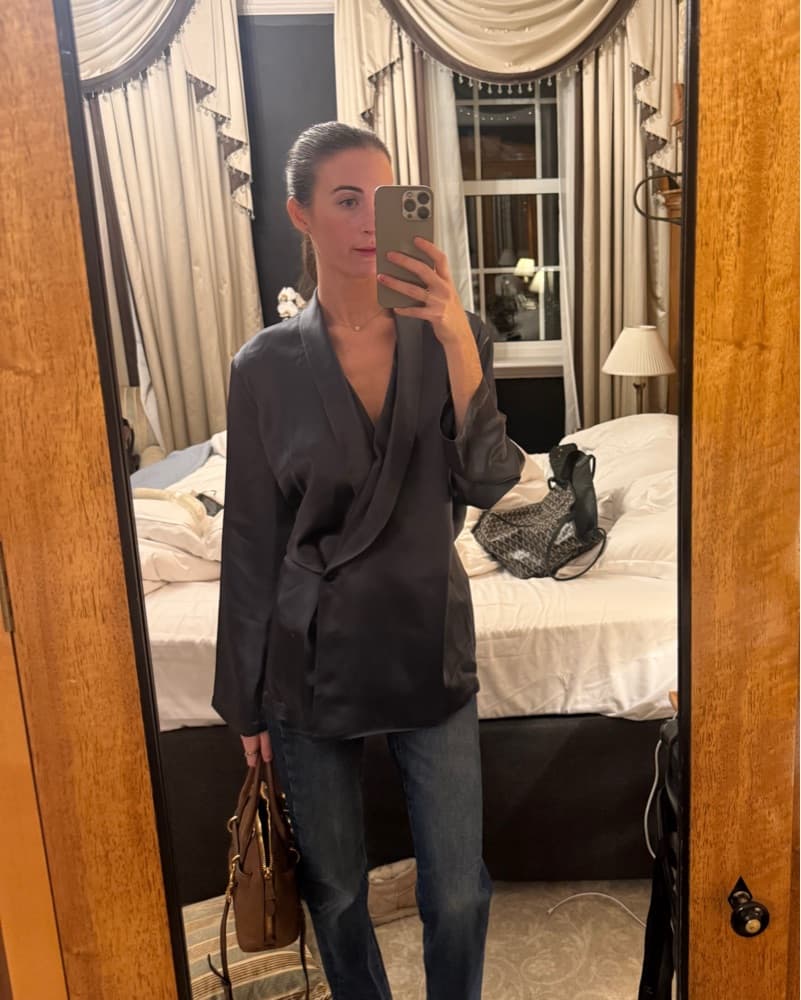 EAVES Slouch Waist Robe Top - Image 5