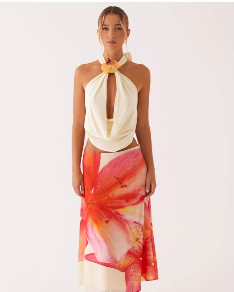 Paradisa Yellow Flower Halter Top - Image 5