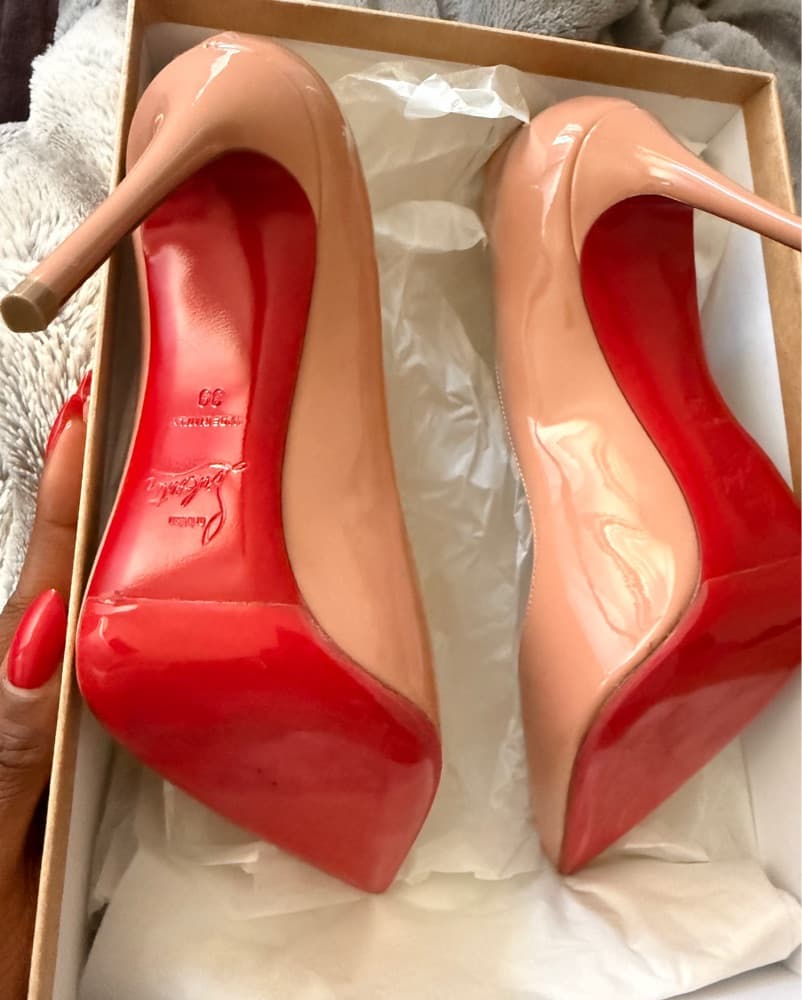 Christian Louboutin Nude Heels - Size 39 - Image 4