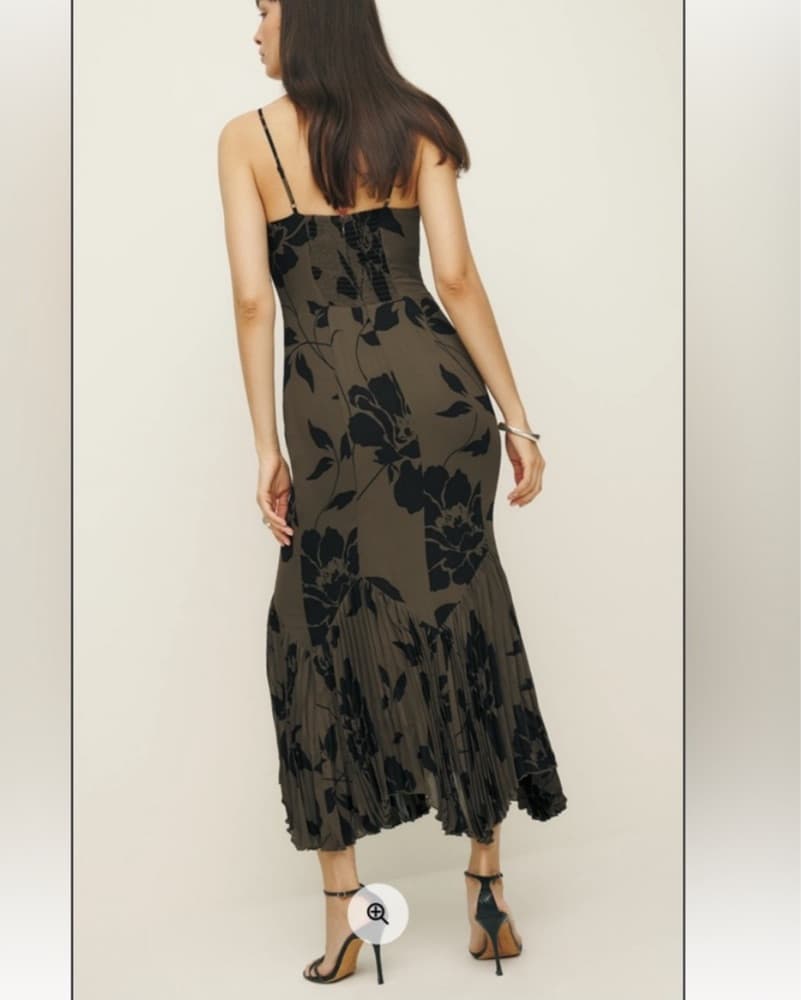 Reformation Aiko Olive Green Dress - Image 4