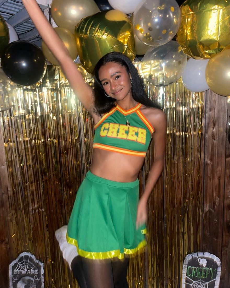 Clover Cheerleader Costume (Bring It On) - Image 2