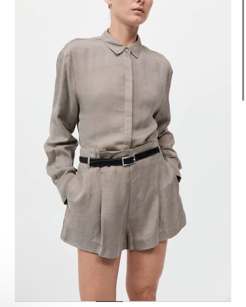Chic Khaki Tailored Shorts - Image 6