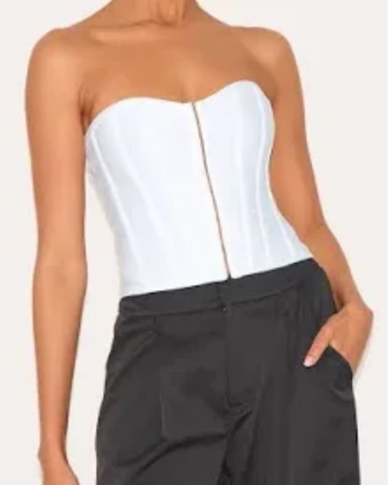 Pretty Little Thing Hook And Eye Corset  - Image 2