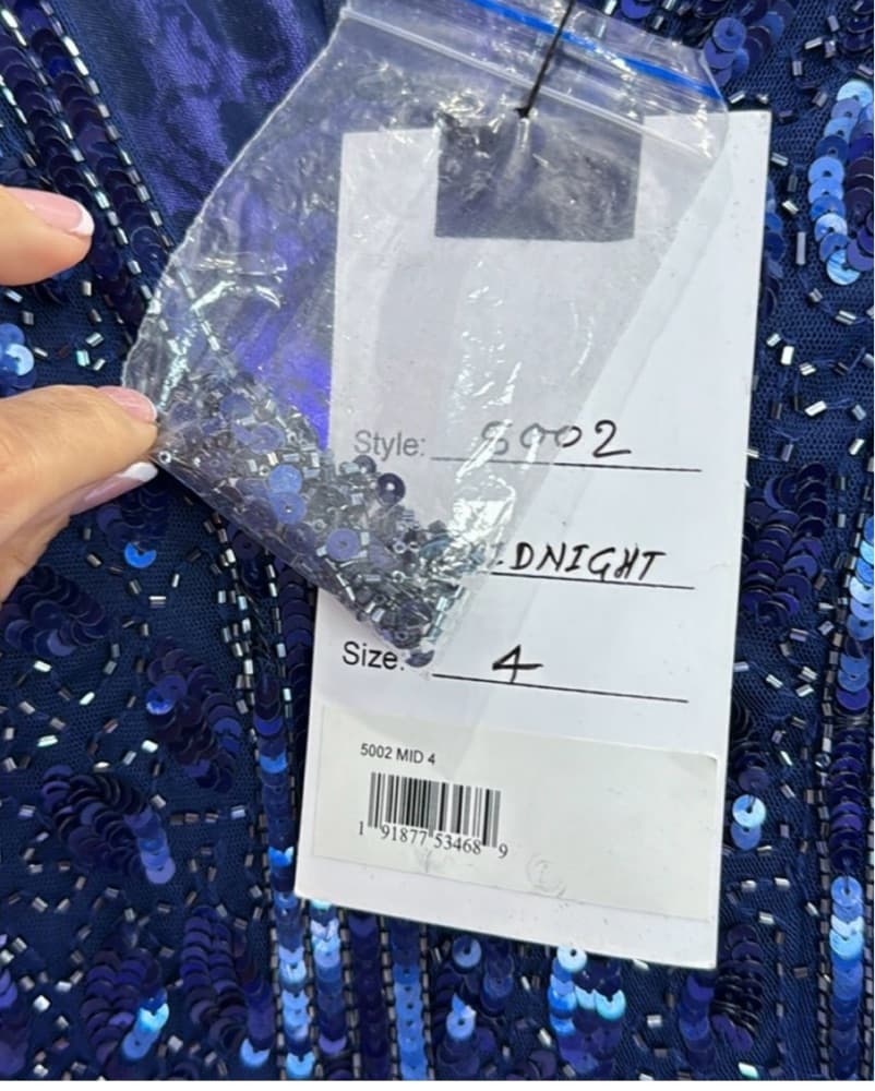 Stunning Midnight Blue Sequin Gown - Image 3