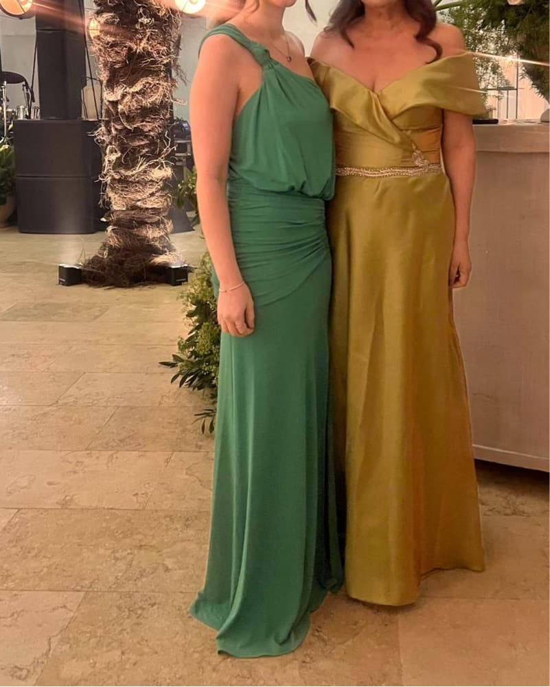 Antara Dress / One-Shoulder Green Gown - Image 3