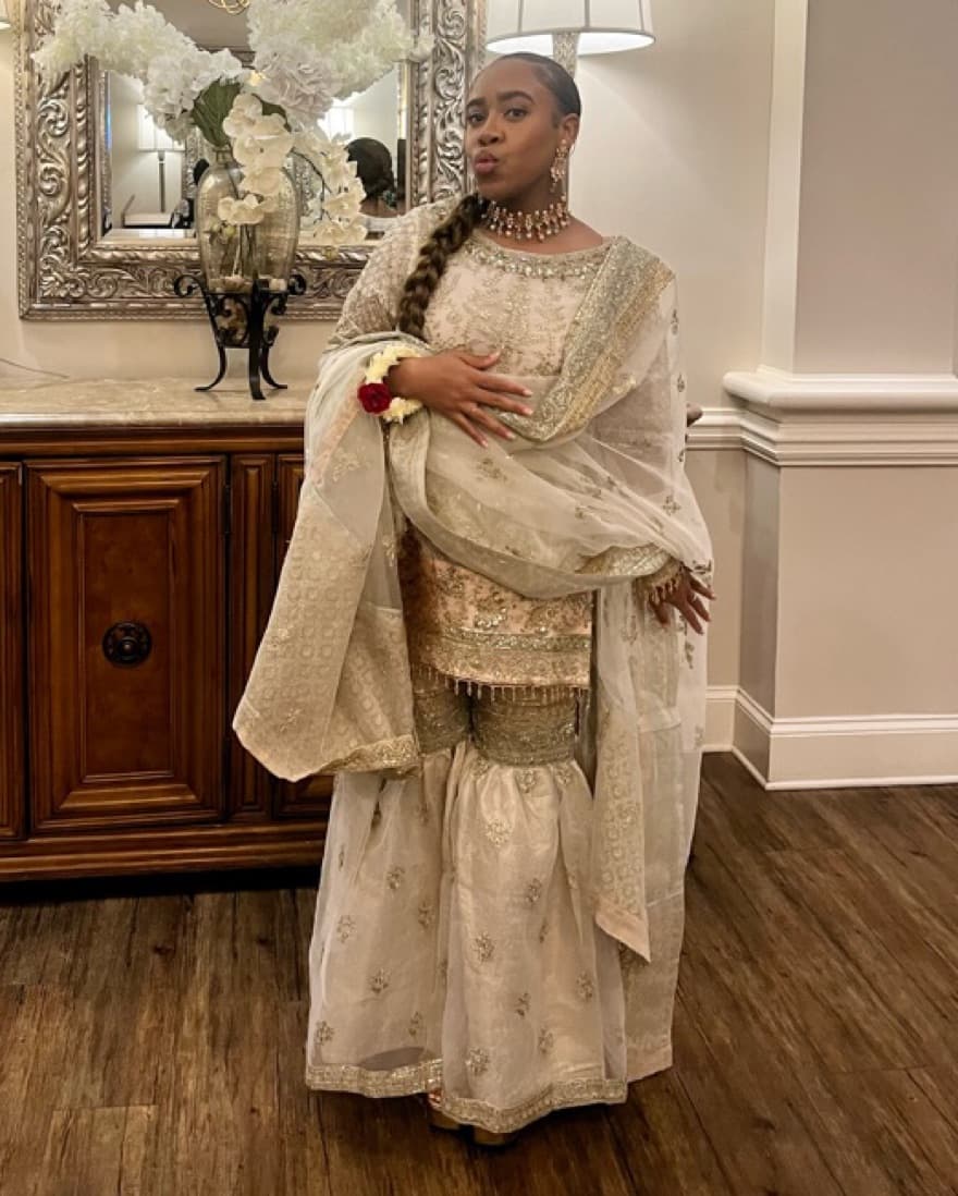 South Asain Gharara Suit  - Image 2