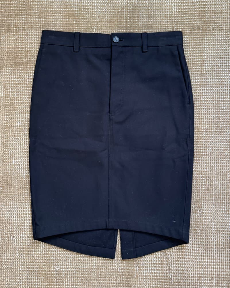 Black Skirt - Image 2