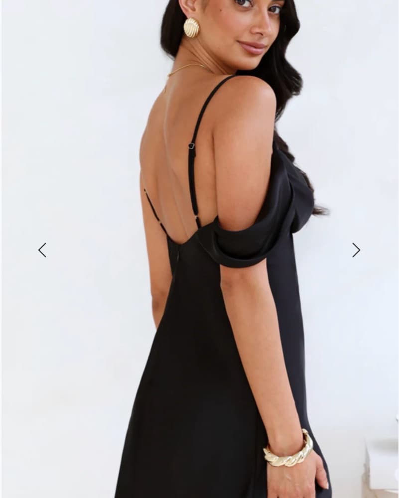 Elegant Black Cocktail Dress - Image 5