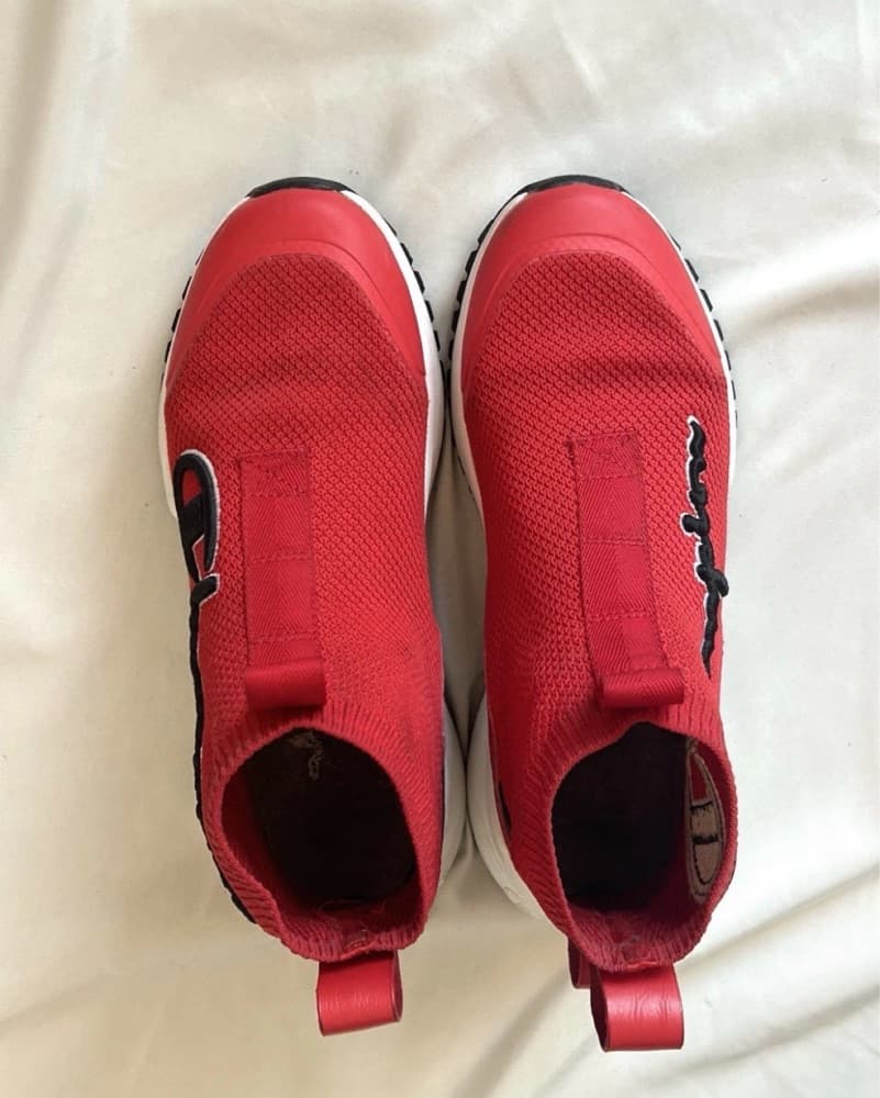 Trendy Red Champion Sneakers - Image 4