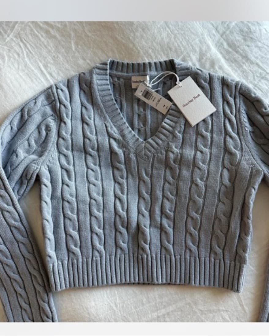 Aritzia Sunday Best Women’s Moss Sweater - Image 2