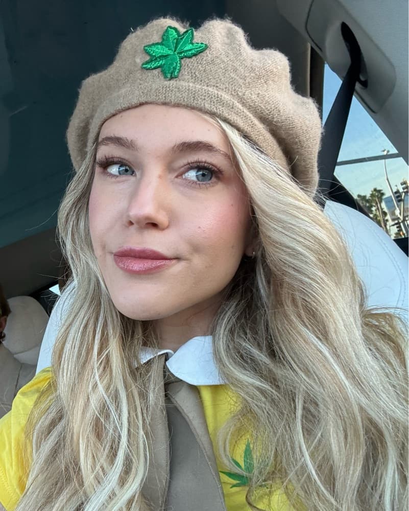 Retro Chic Girl Scout Costume Outfit - Image 5