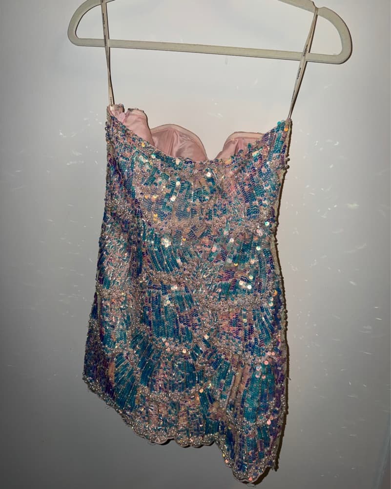 Retrofête Avalee Sequin Dress - Image 5
