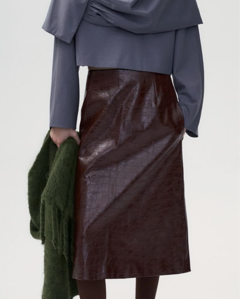 A-Shape Crocodile Skin Pattern Recycling - Image 3