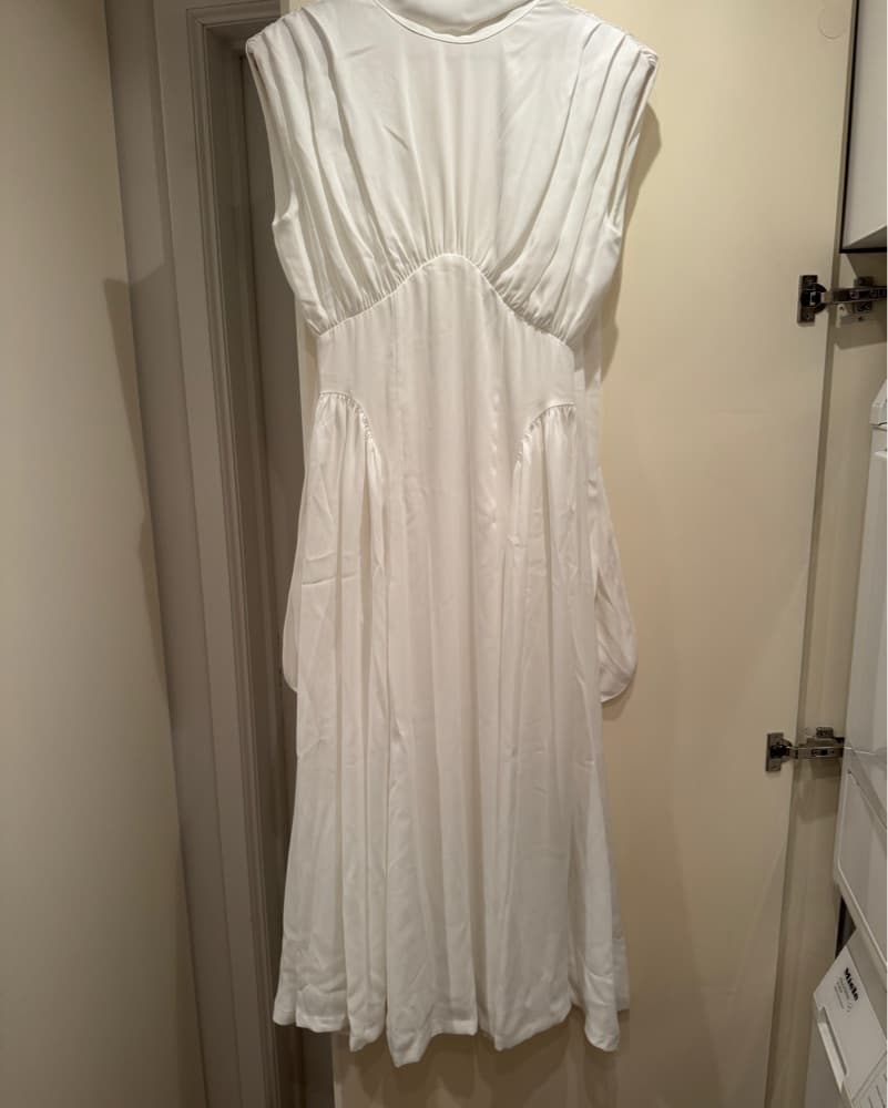 The BEKK Eliana Dress NWT Small - Image 3
