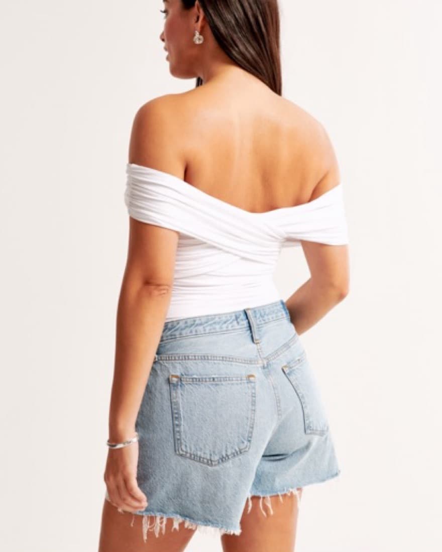 Abercrombie Curve Love Baggy Shorts - Image 4