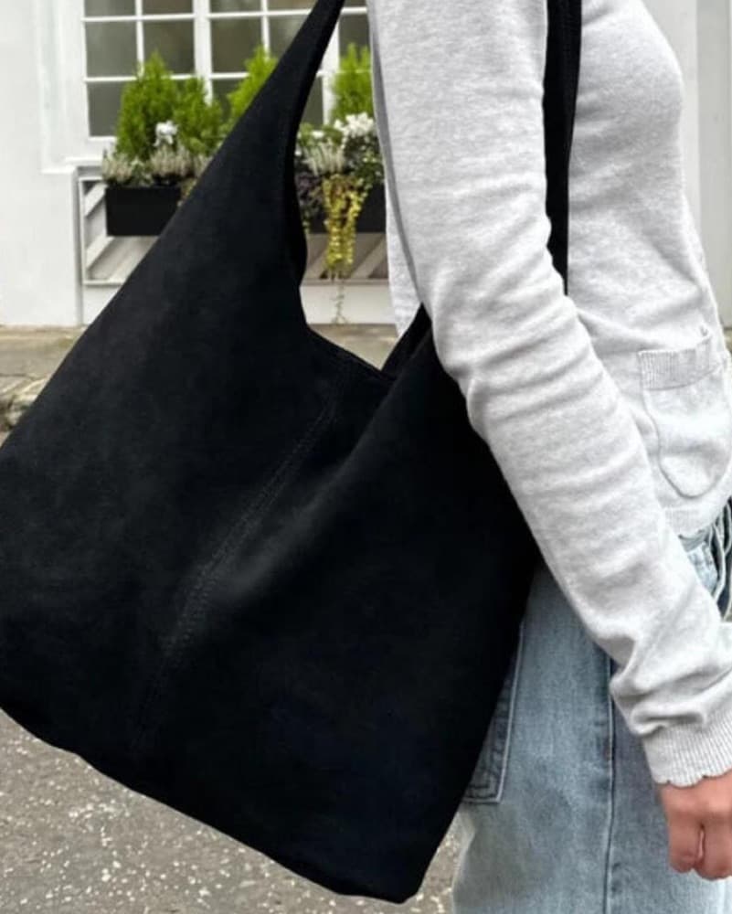 Brandy Melville Black Suede Shoulder Bag - Image 2