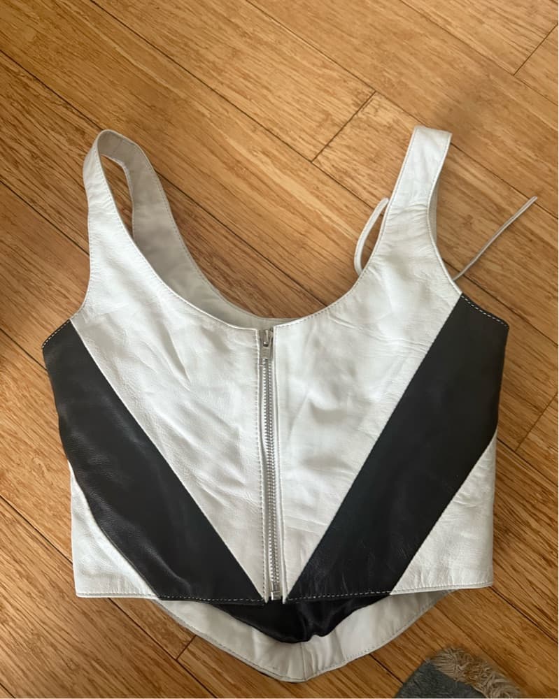 Understated Leather Lace Up Corset Top - Image 4