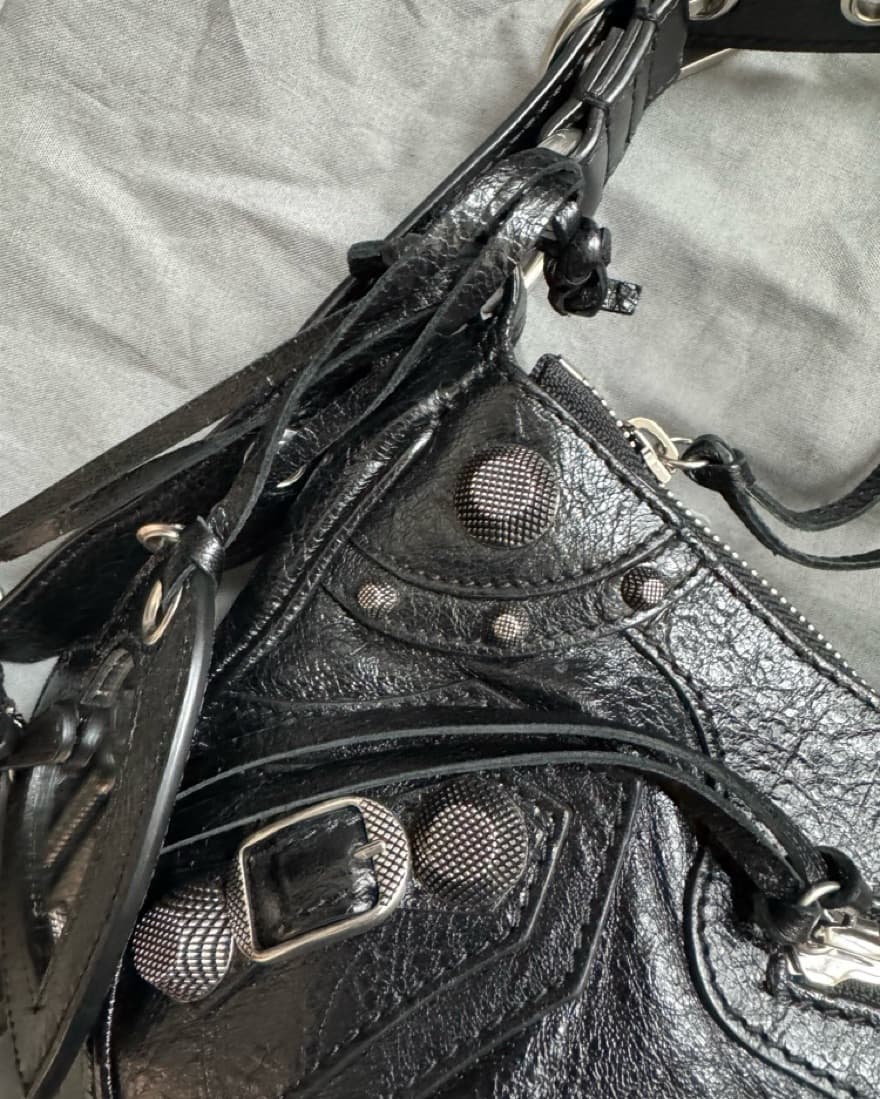 Balenciaga Le Cagole Small Shoulder Bag - Image 5