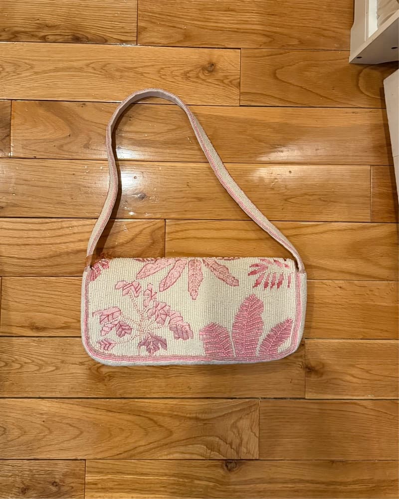 Pink and white beaded bag - Image 2