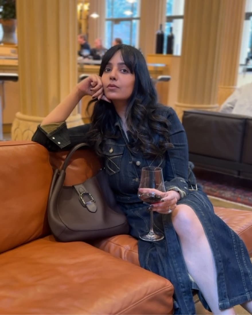 X-long Fitted Denim Dress in Indigo - Image 3