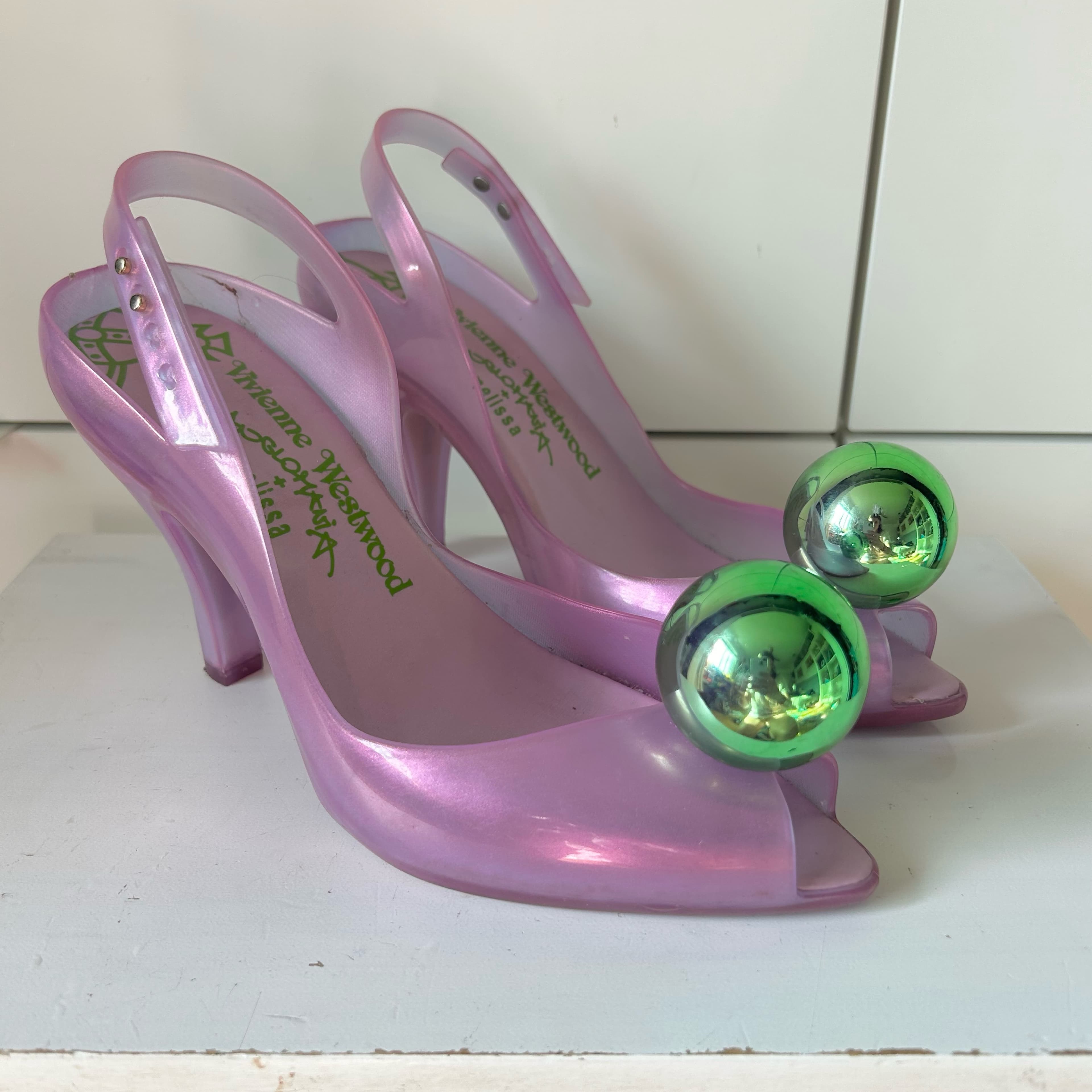 レア Vivienne Westwood × melissa R-8888 V. Westwood X Melissa, Lady Dragon shoes by Vivienne Westwood | Pickle