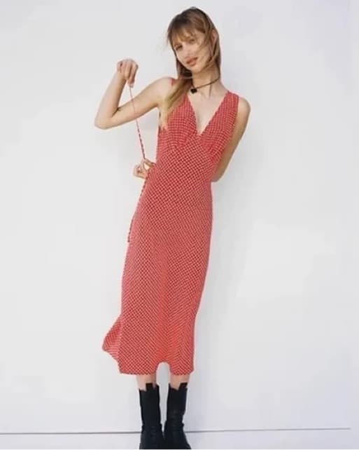 Realisation Par Red Polka Dot Midi - Image 1