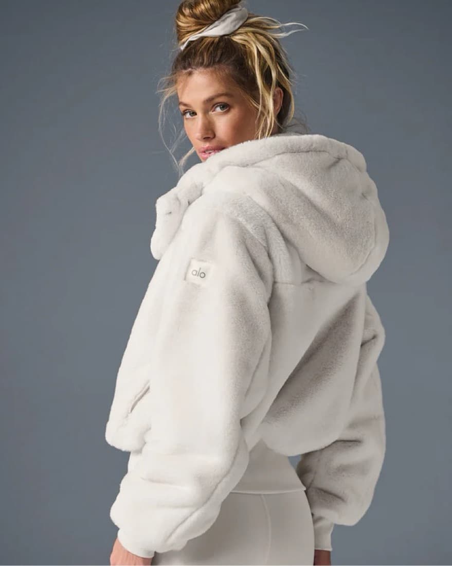 Alo Faux Fur Foxy Jacket - Image 3
