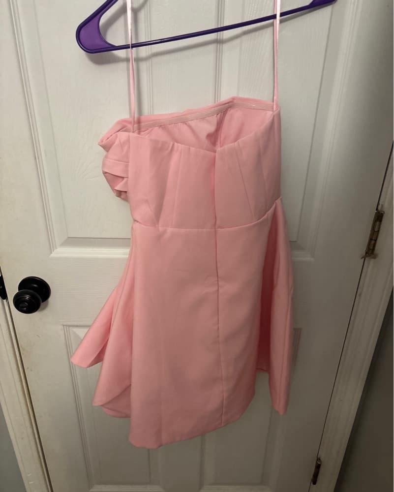 Selfie Leslie Pink Dress - Image 4