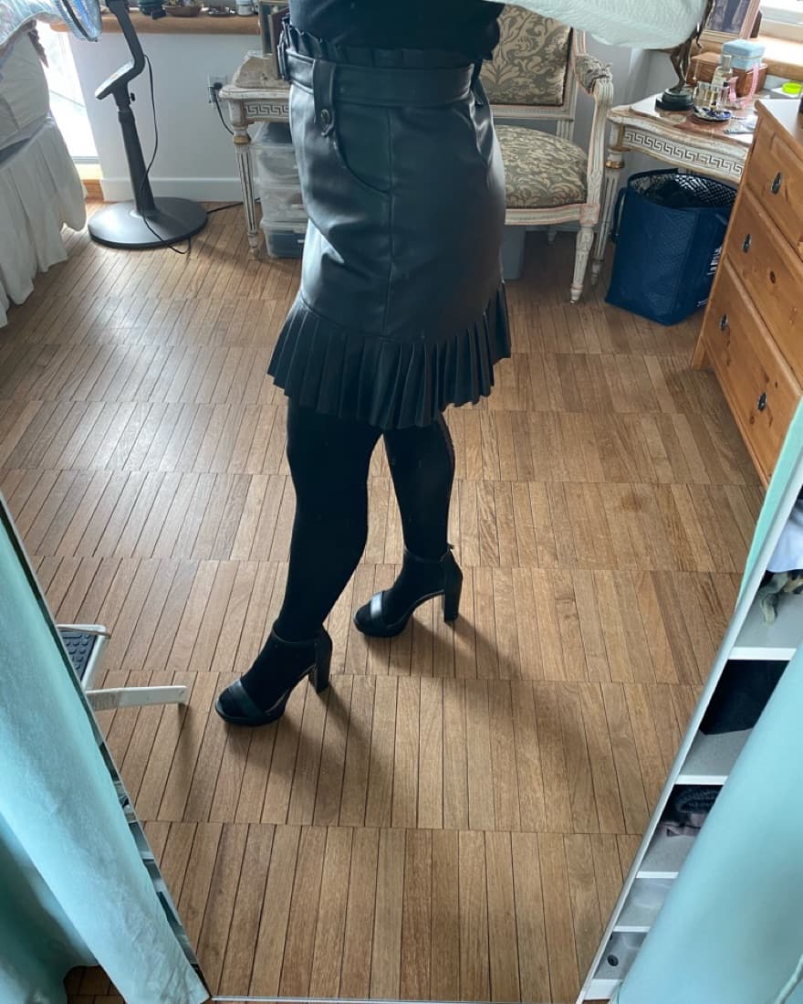 Fun And Flirty Leather Mini Skirt - Image 2