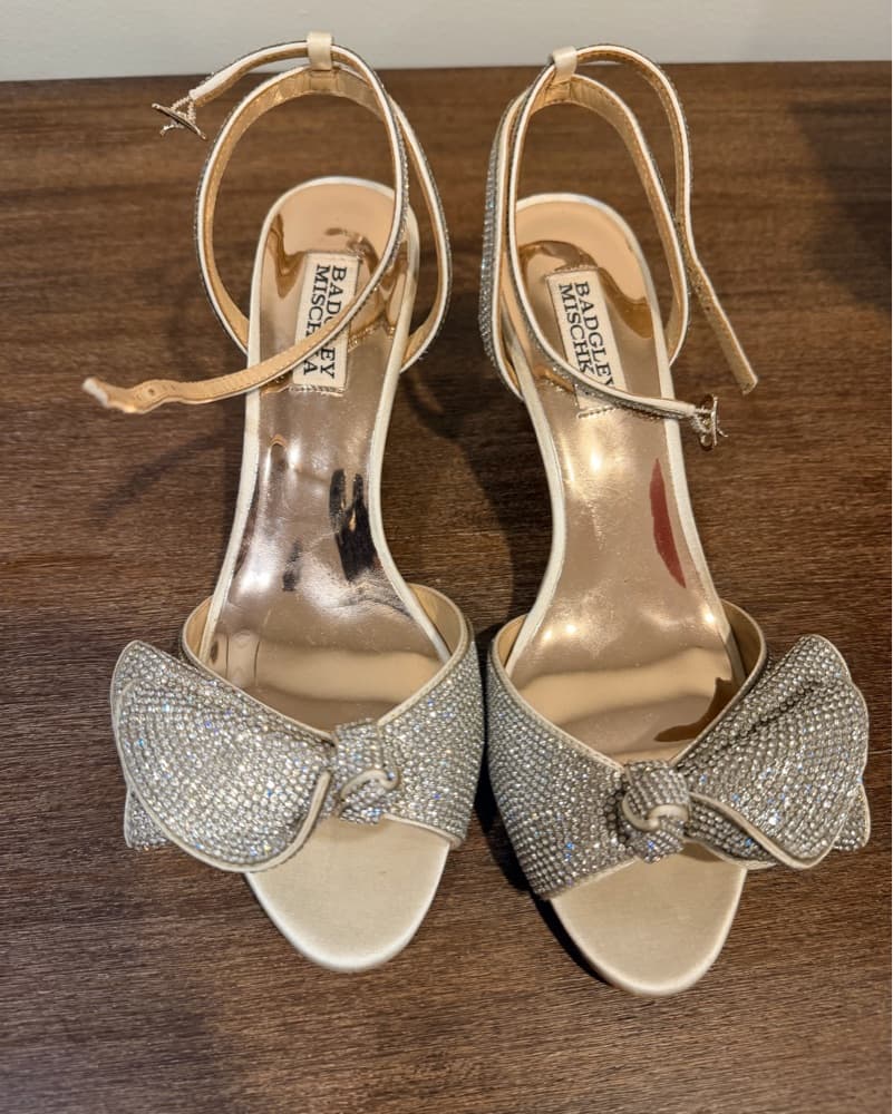 Sparkly Kitten Heel - Image 3