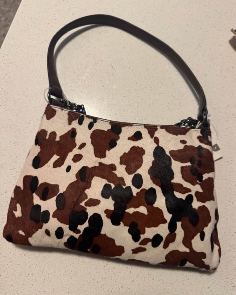 Dolce Vita Jagger Shoulder Bag - Image 6