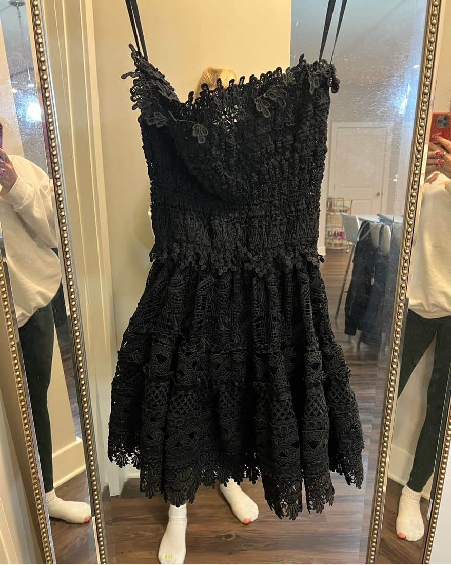 Waimari black strapless thick lace dress - Image 3