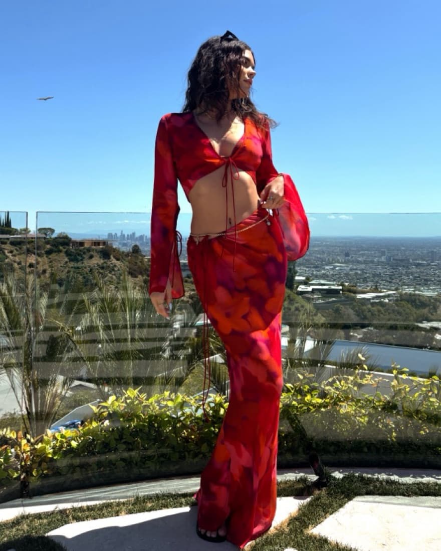 Bydee Set In Red - Image 6