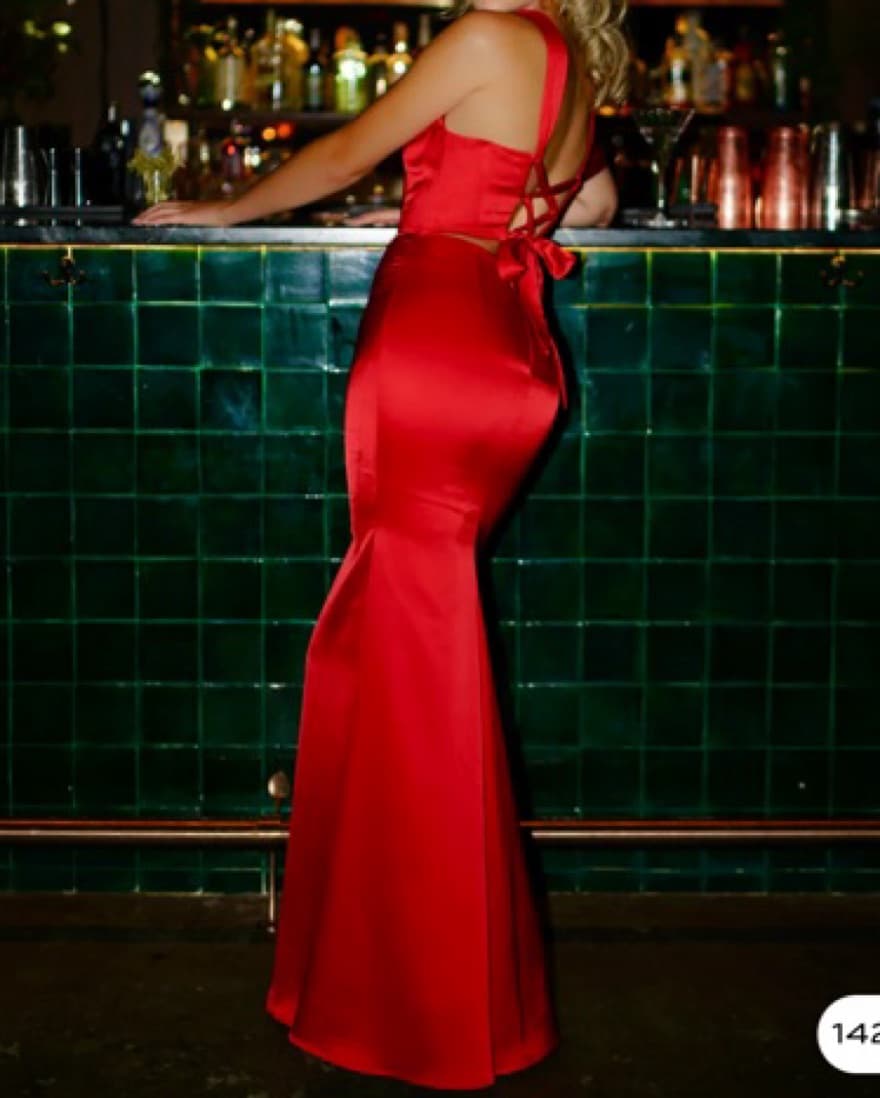 Ivona Red Halter Neck Double Duchess Sat - Image 2