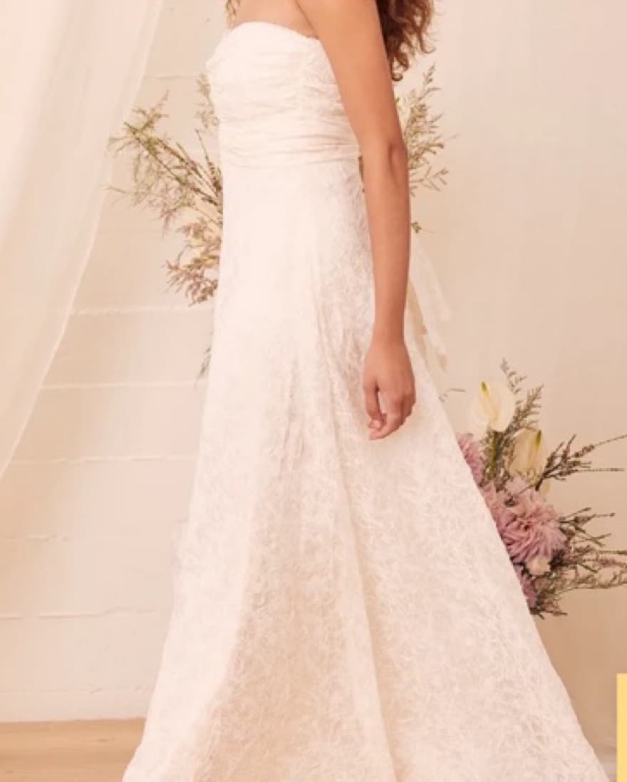 Lulu’s Bridal-Style Cream Maxi Gown 💚 - Image 1