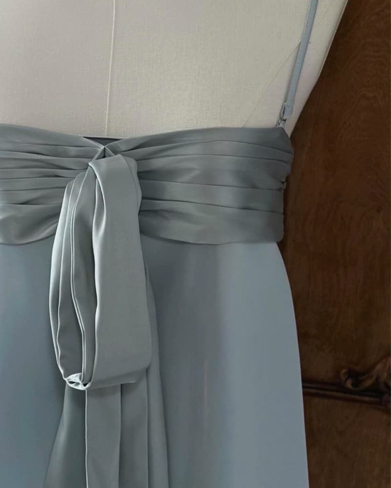 mini blue satin dress 🩵 - Image 3