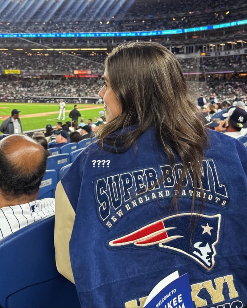 Vintage Patriots Superbowl Bomber Jacket - Image 2