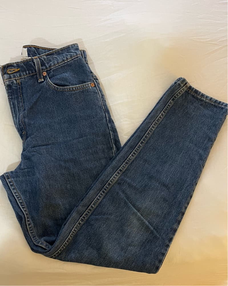 Vintage Levis 550 Jeans - Image 2