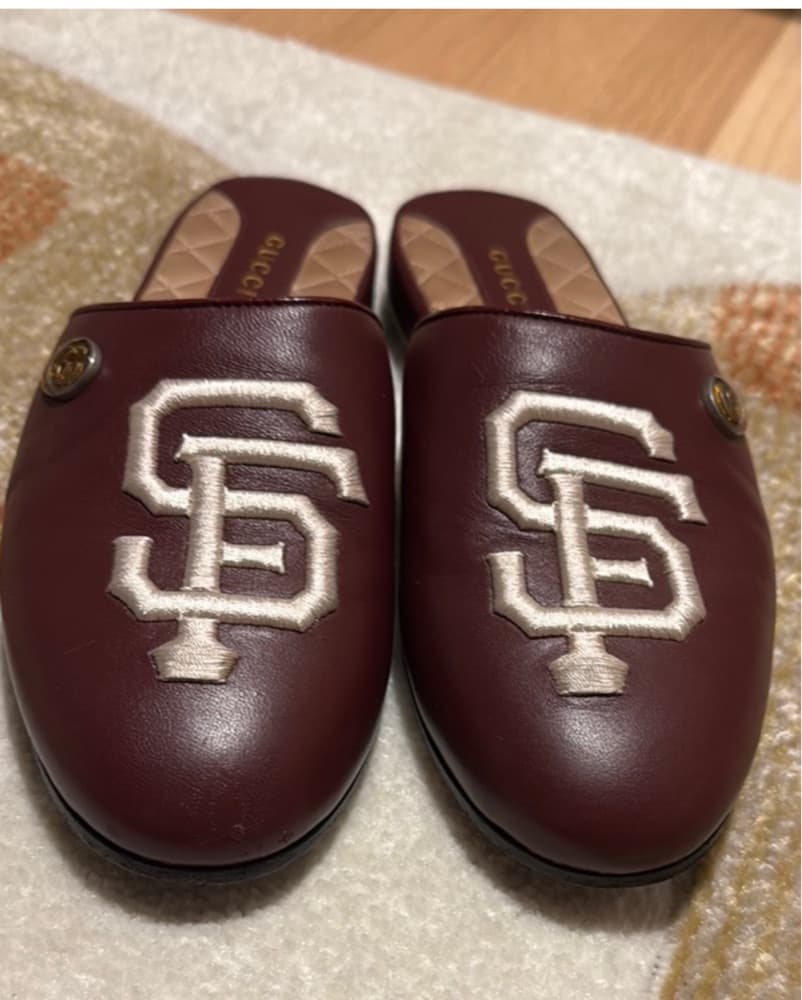 Gucci x MLB SF Giants Mules - Image 4