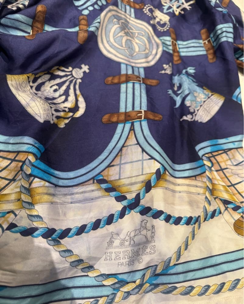 Hermes Blue Silk Button Up - Image 6