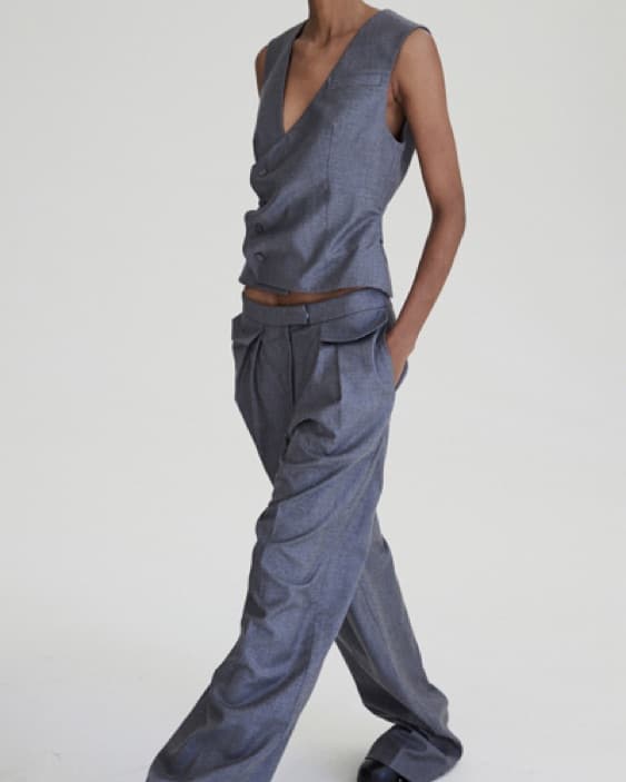 Aya Muse Grio Vest And Pants - Image 1