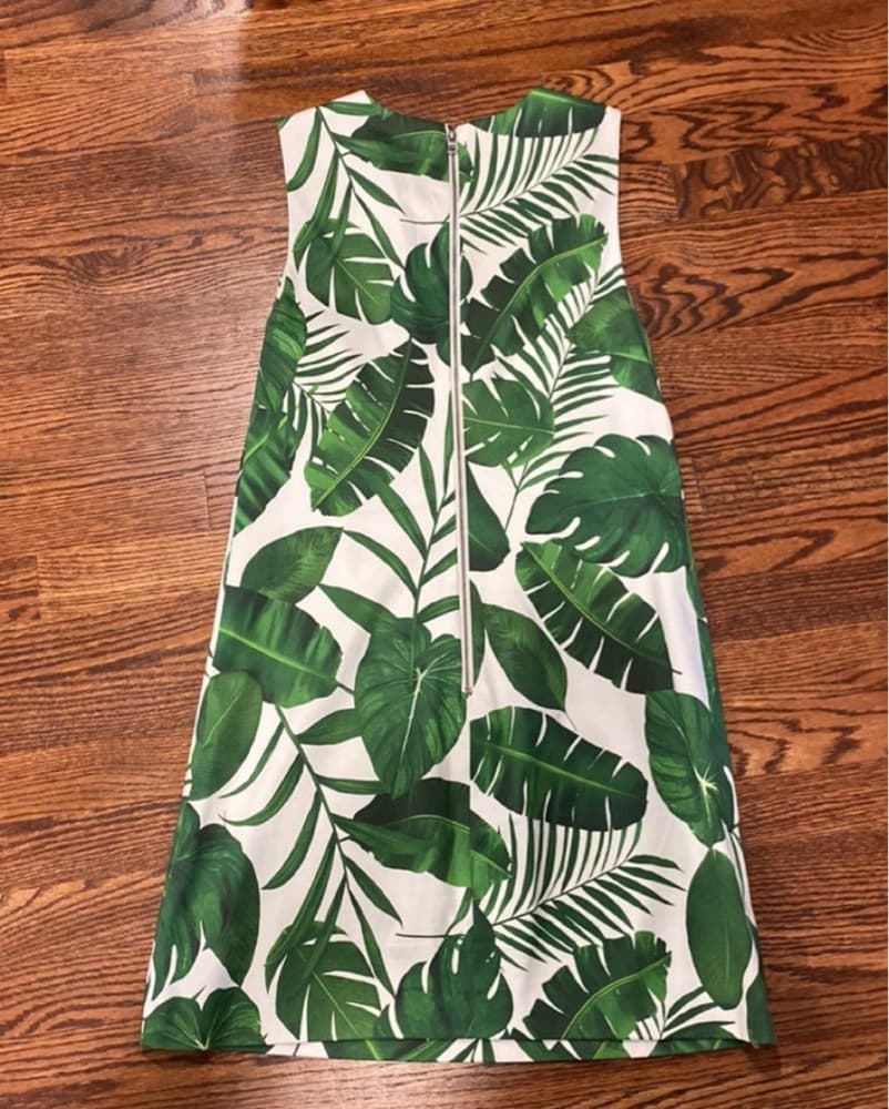 Vibrant Tropical Leaf Printed Mini Dress - Image 4