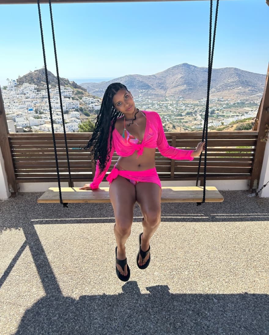 Hot Pink Beach Set - Image 2