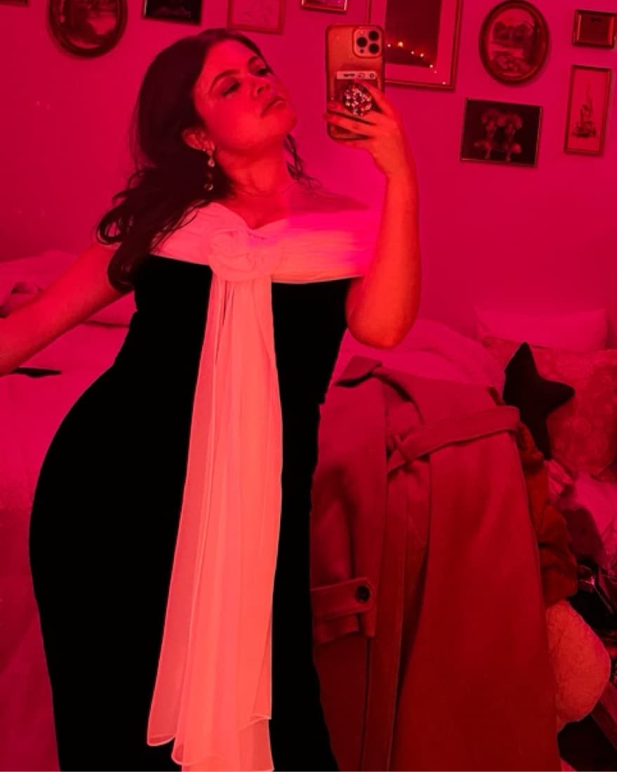 Vintage Black Velvet Dress - Image 4